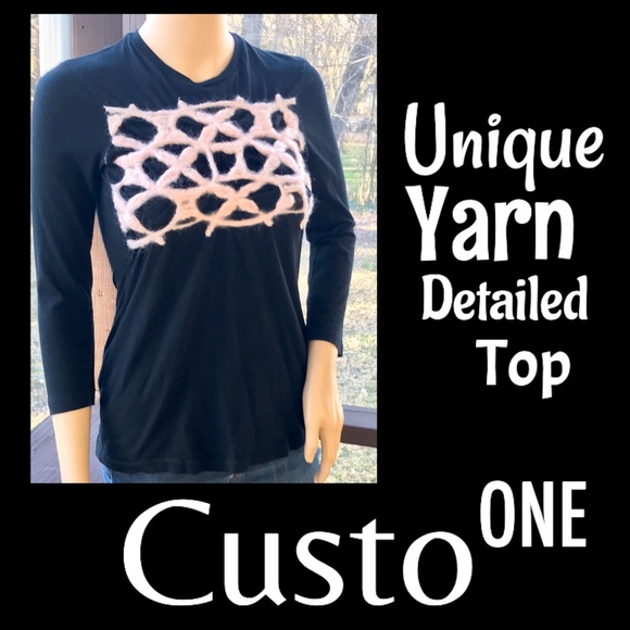 Custo Barcelona Tops - ▪️CUSTO ONE▪️Black & Pink Yarn Detail Top